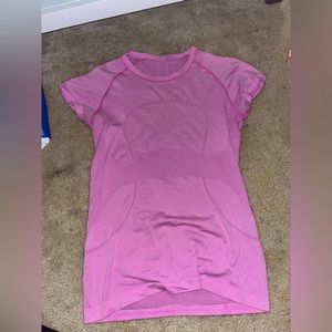 Lululemon pink swiftly tech